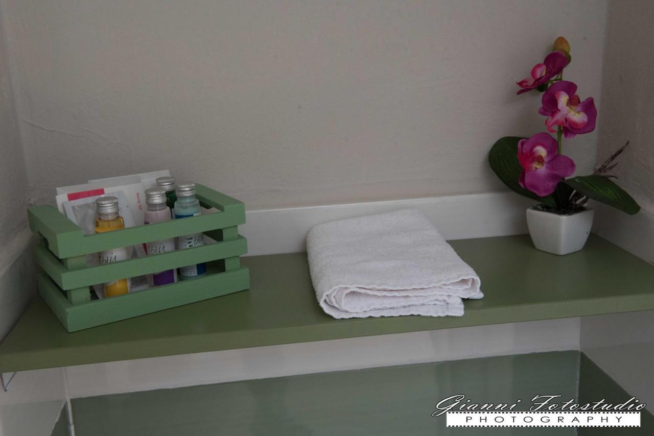 B&B Barbettini Bereguardo Bagian luar foto